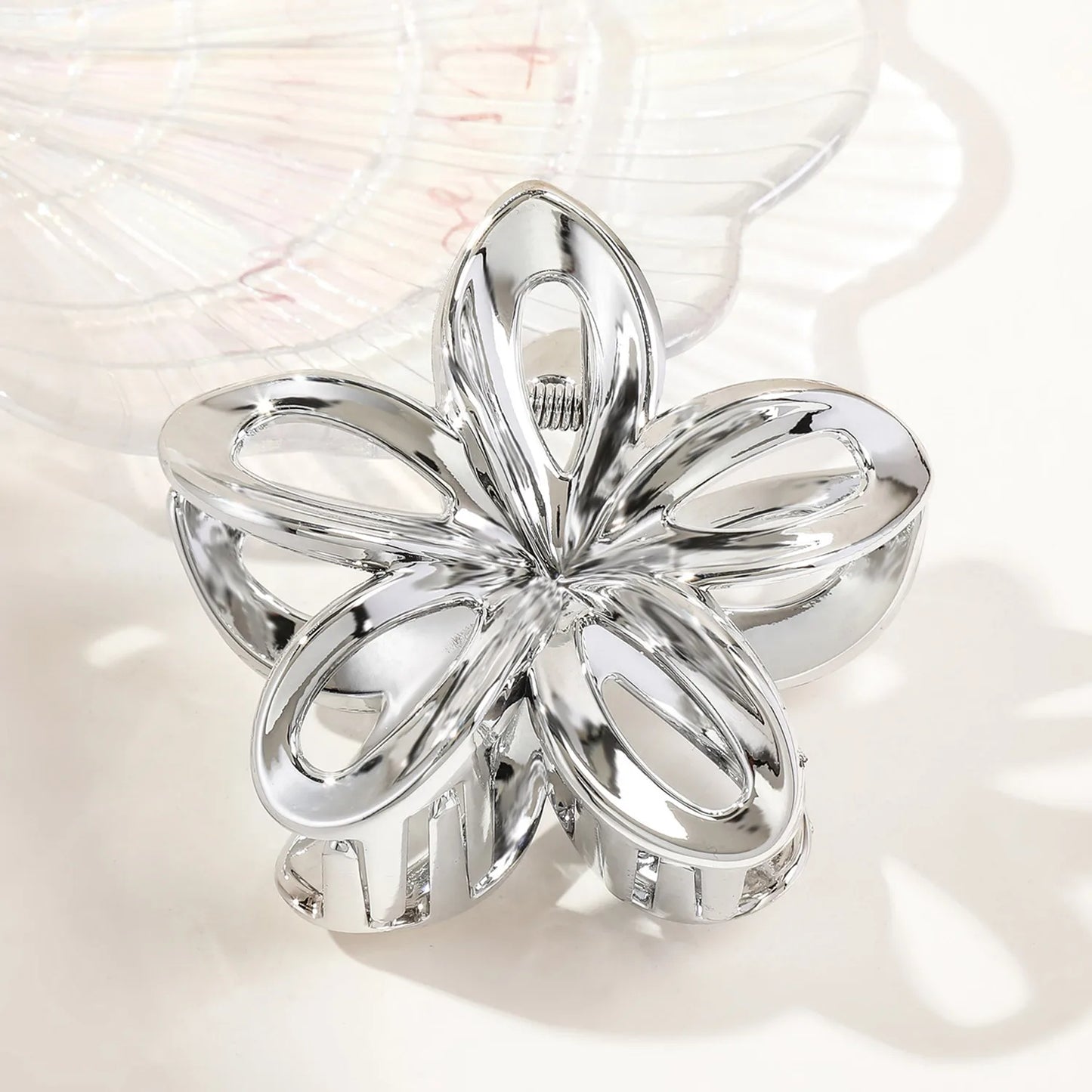 Pince Fleur Éclat Cristallin